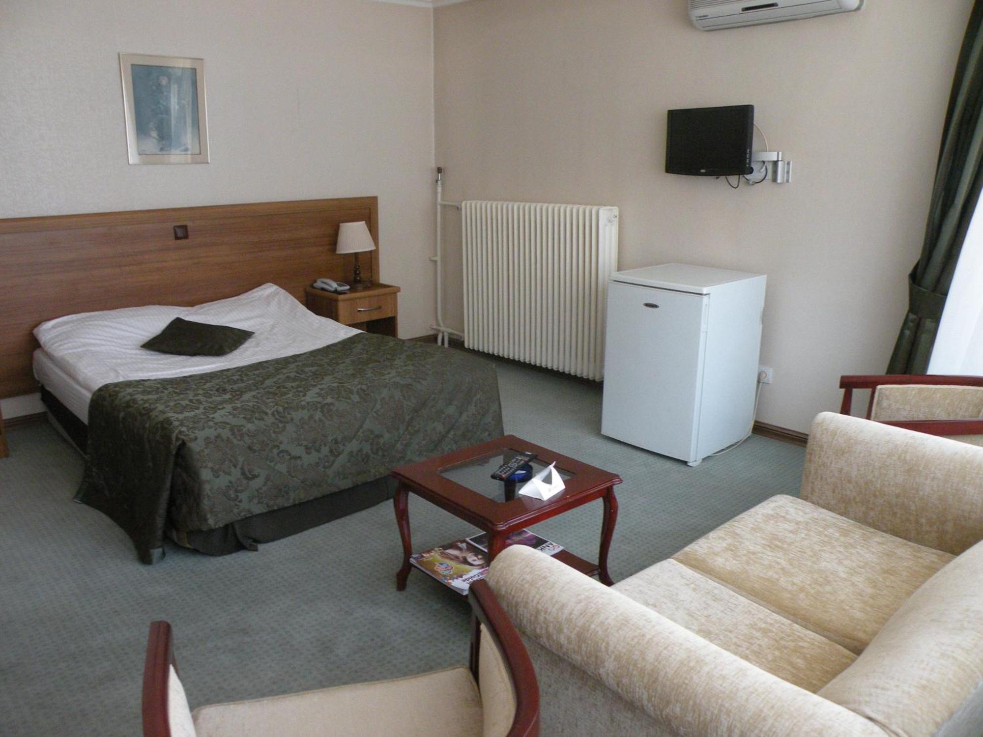 First Apart Hotel อังการา ภายนอก รูปภาพ